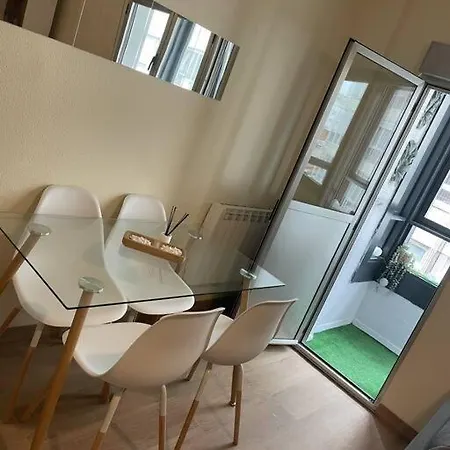 דירה Espectacular Piso En La Playa גיחון