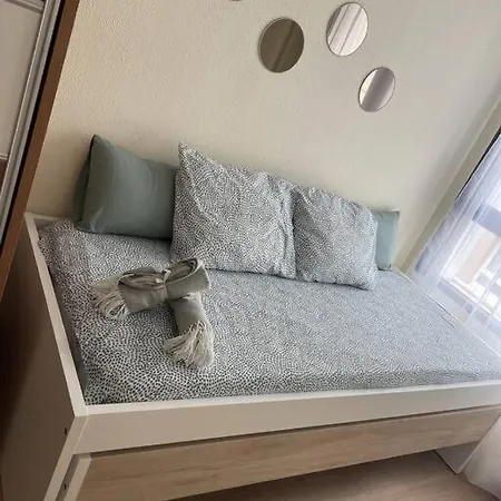 Διαμέρισμα Espectacular Piso En La Playa Χιχόν