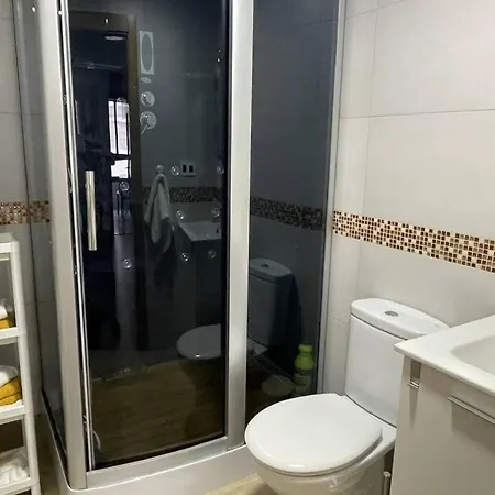 Espectacular Piso En La Playa Χιχόν