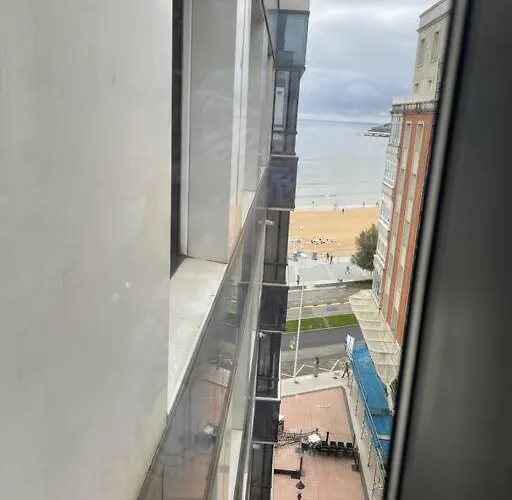 Espectacular Piso En La Playa Διαμέρισμα Χιχόν