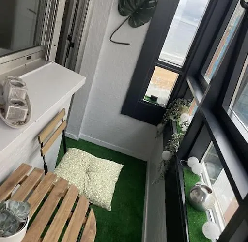 Espectacular Piso En La Playa Χιχόν