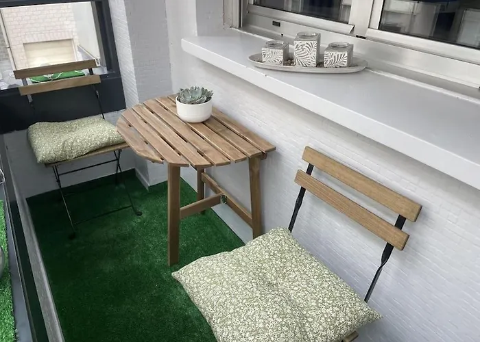 Espectacular Piso En La Playa * Χιχόν